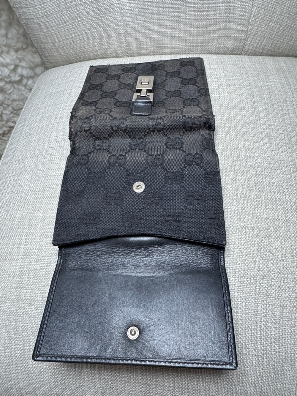 Gucci Black Monogram Canvas Wallet with Silver-Tone Accent - Picture 4 of 8